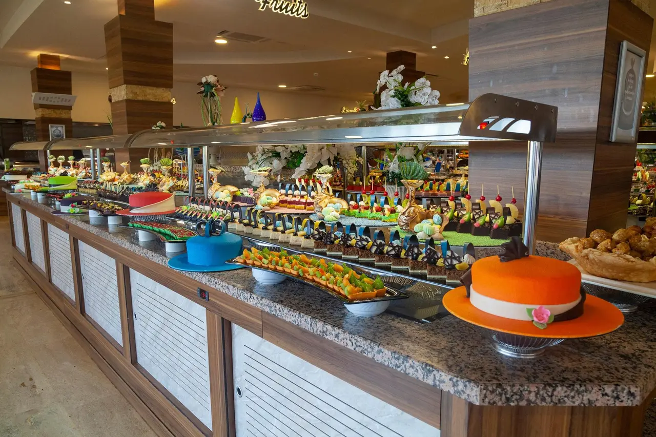 Club Hotel Turan Prince World