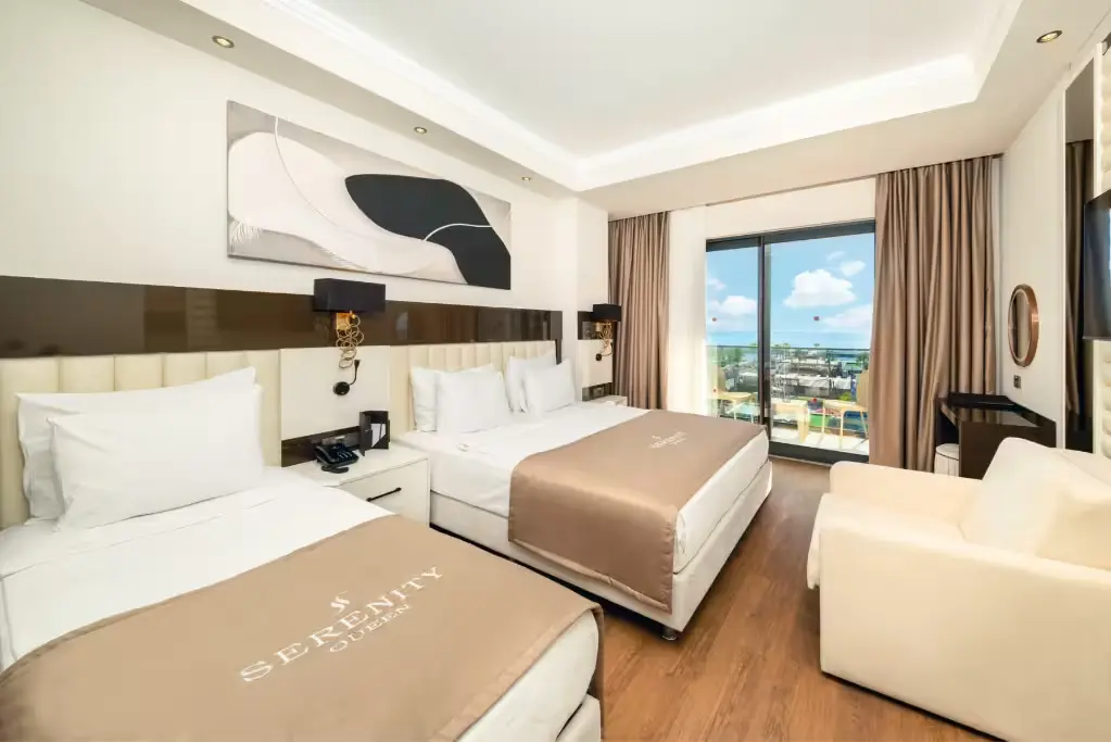 Serenity Queen Hotel