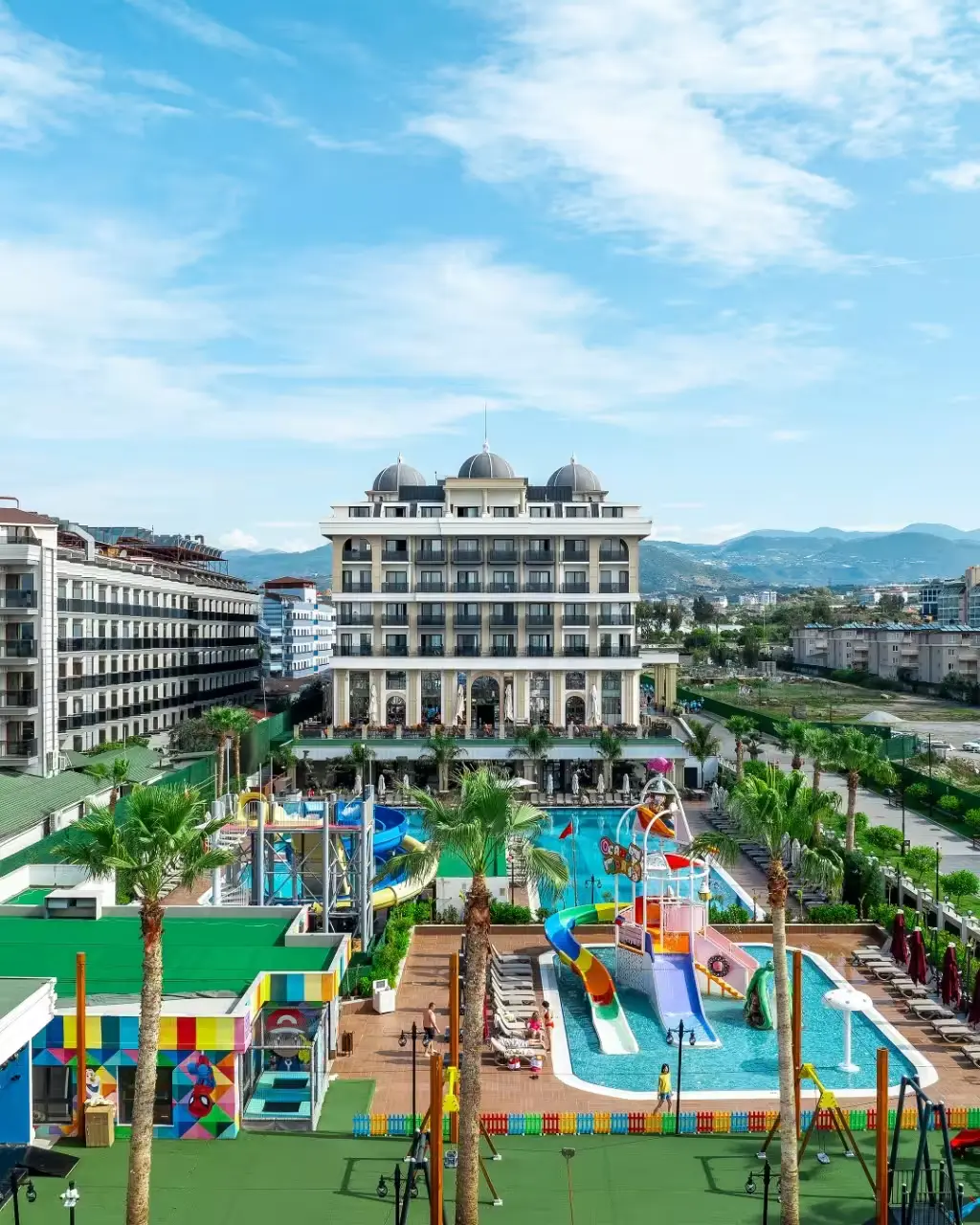 Serenity Queen Hotel