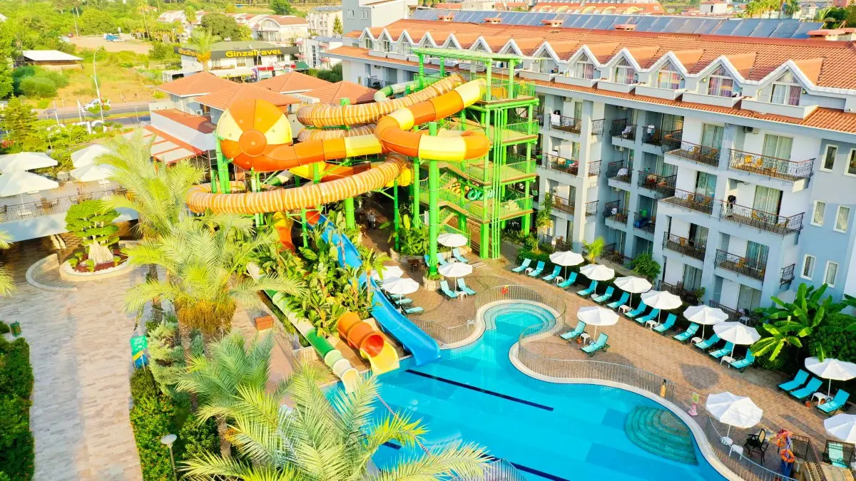 Crystal Aura Beach Resort & SPA
