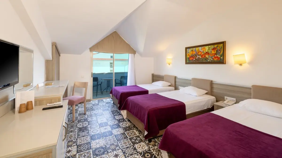 Crystal Aura Beach Resort & SPA