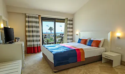 Crystal Boutique Beach Resort