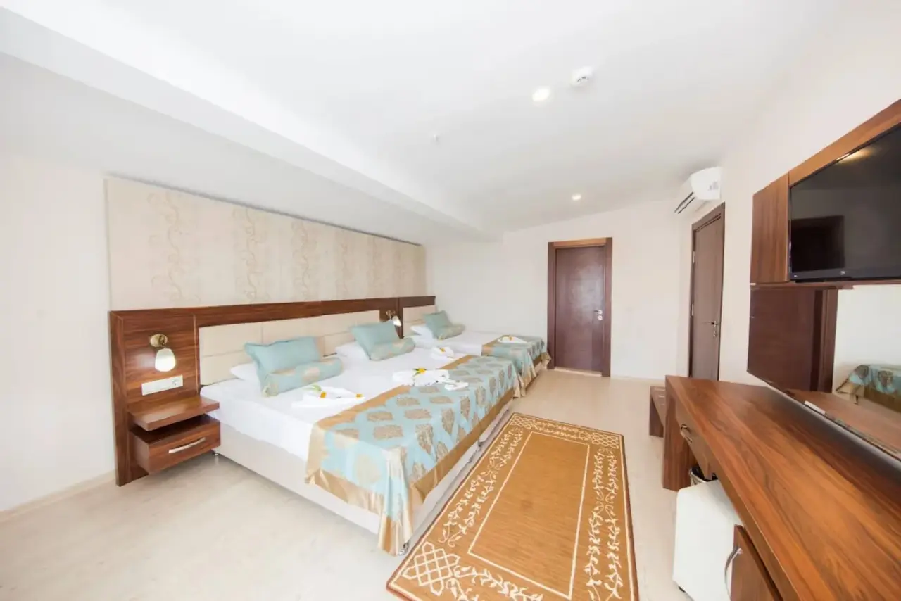 Maya World Park Hotel
