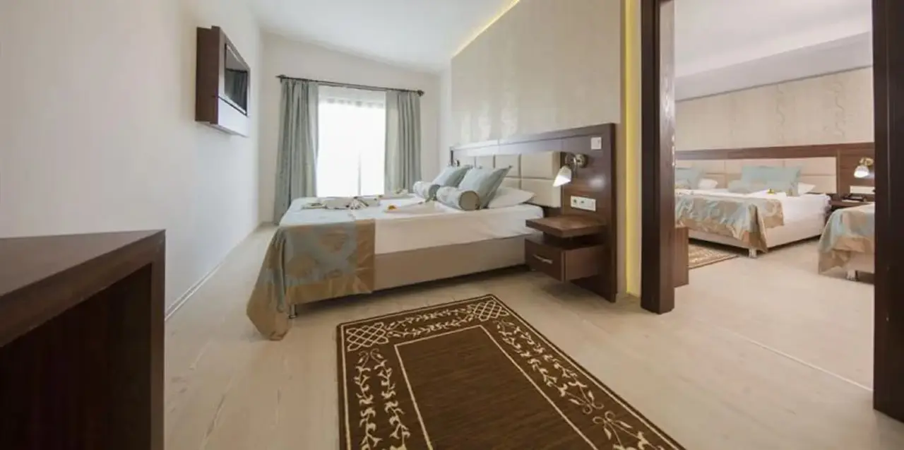 Maya World Park Hotel