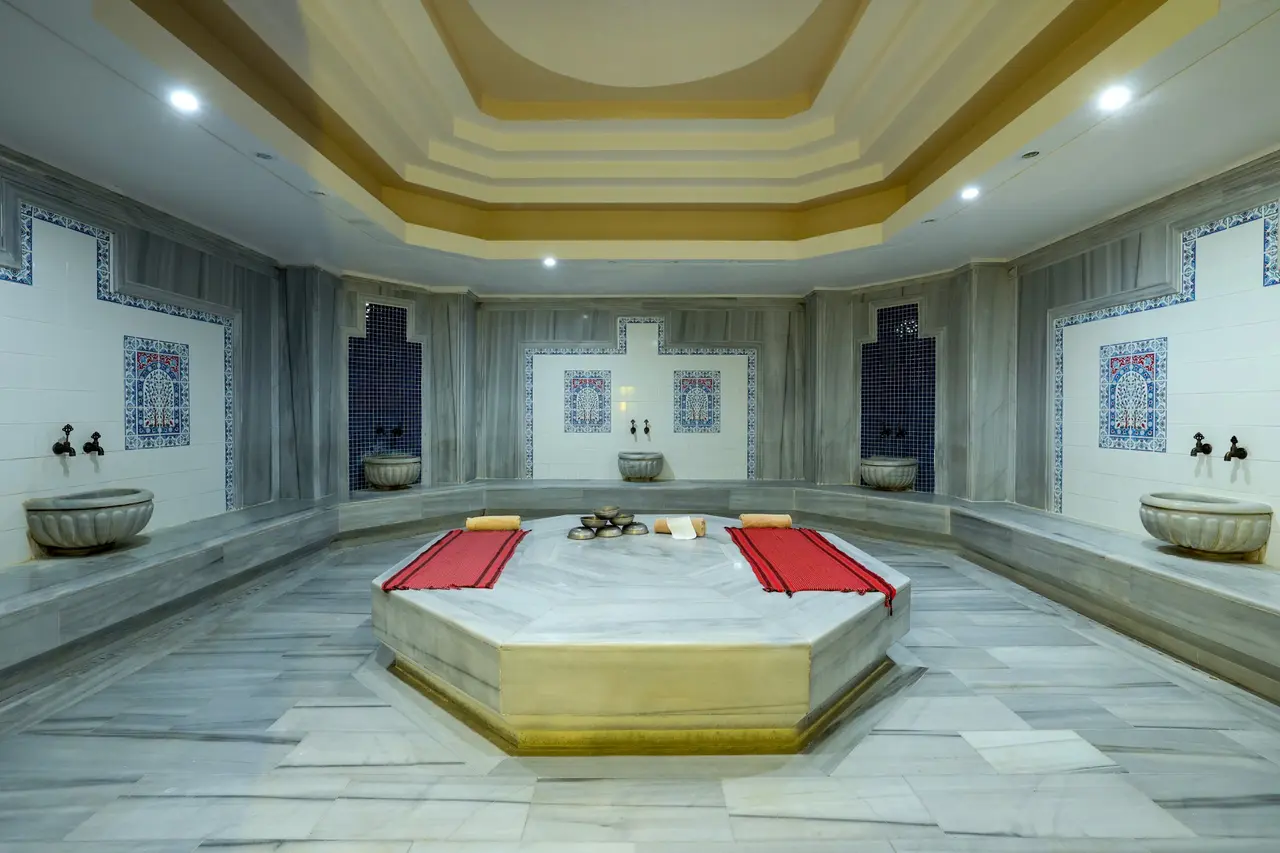 Crystal Tat Beach Pearl Collection