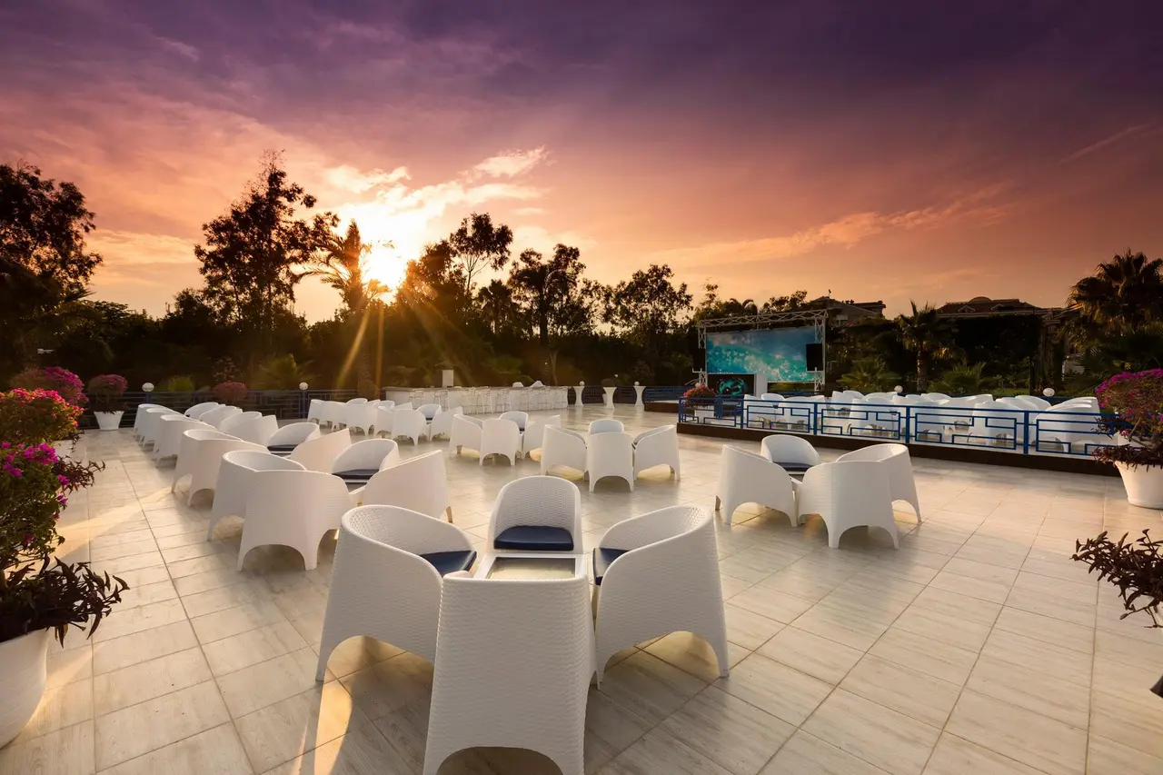 Hotel Turan Prince