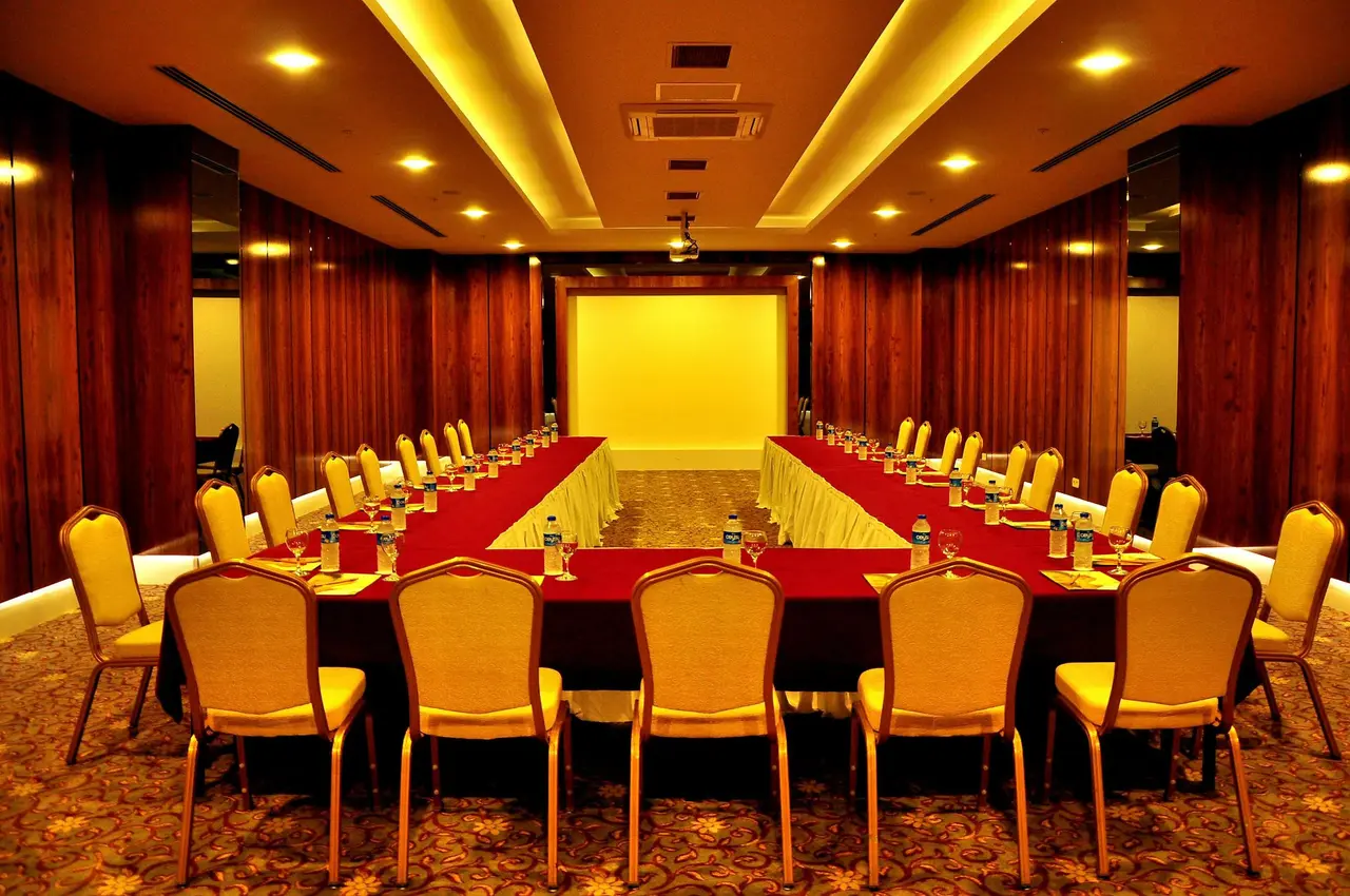 Hotel Turan Prince