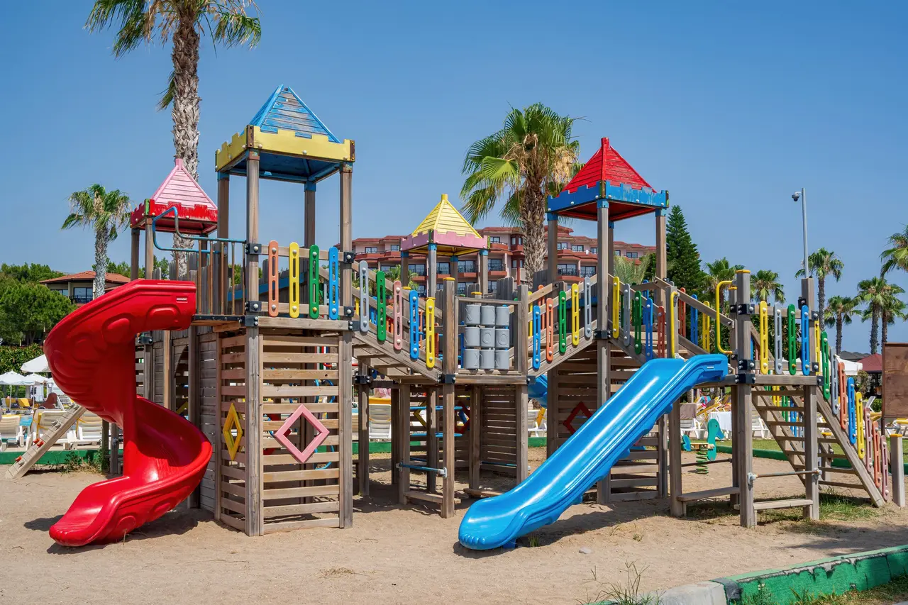 Justiniano Park Conti