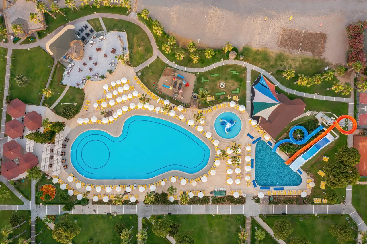 Justiniano Park Conti