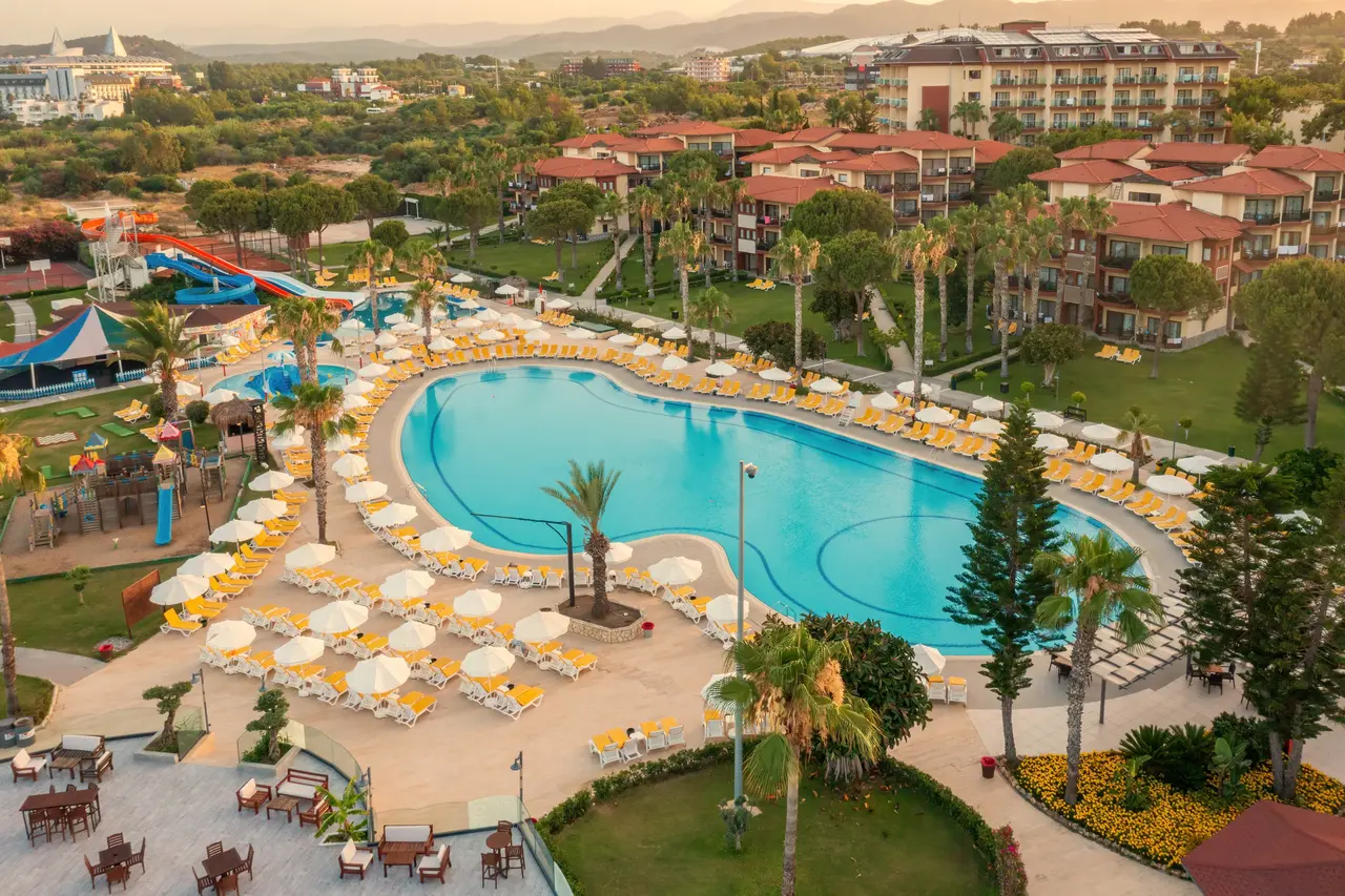 Justiniano Park Conti