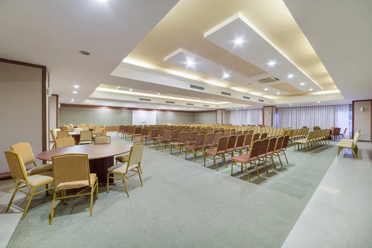 Justiniano Park Conti