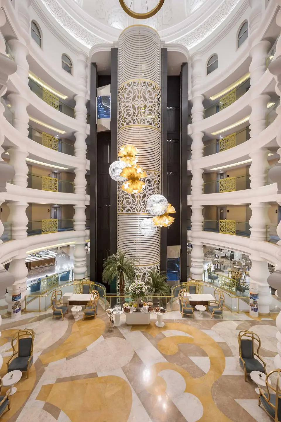 Kirman Belazur Resort & Spa
