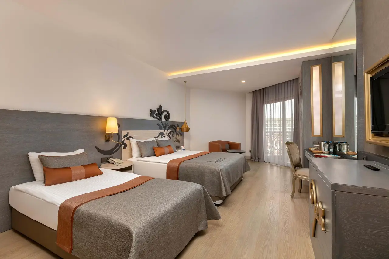 Kirman Belazur Resort & Spa