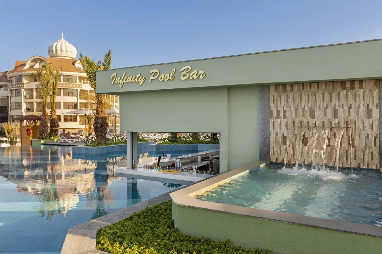 Kirman Belazur Resort & Spa