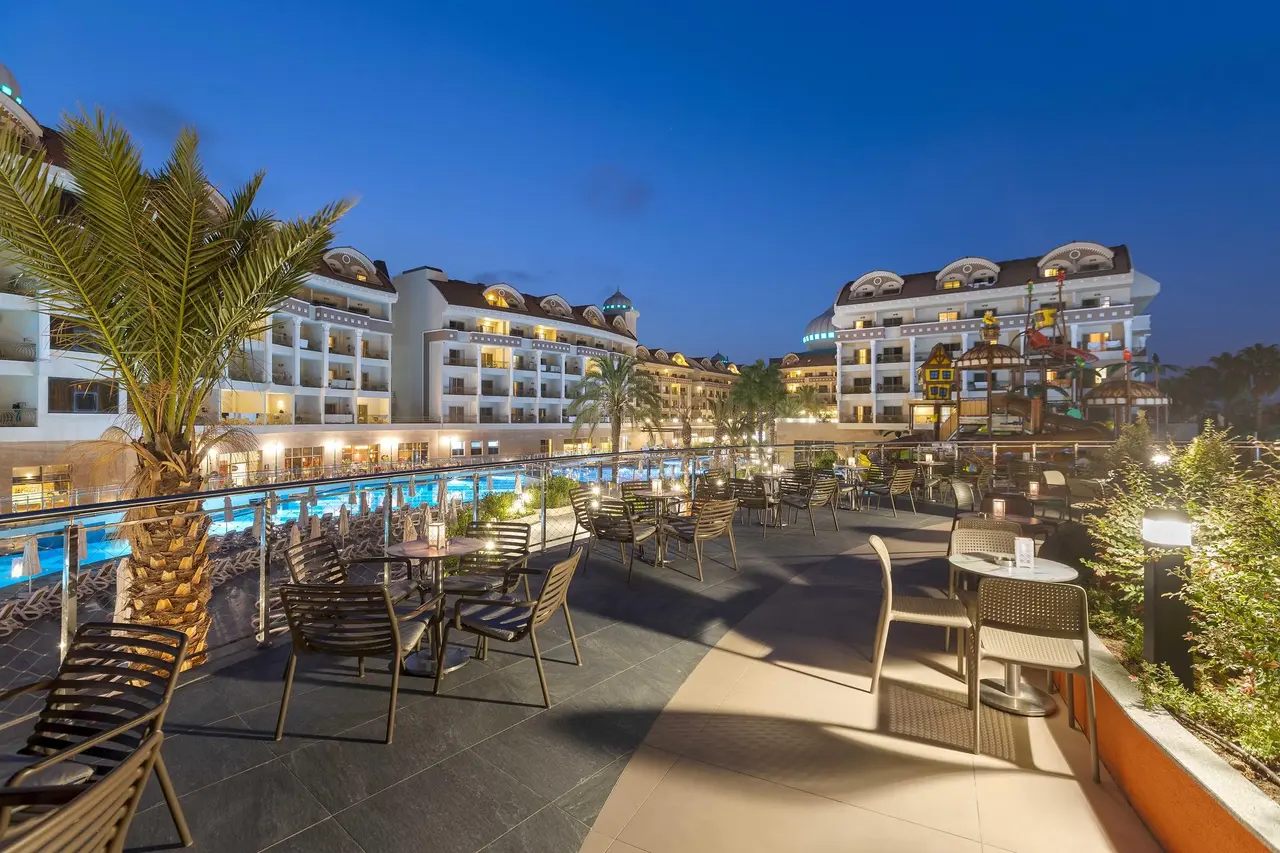 Kirman Belazur Resort & Spa