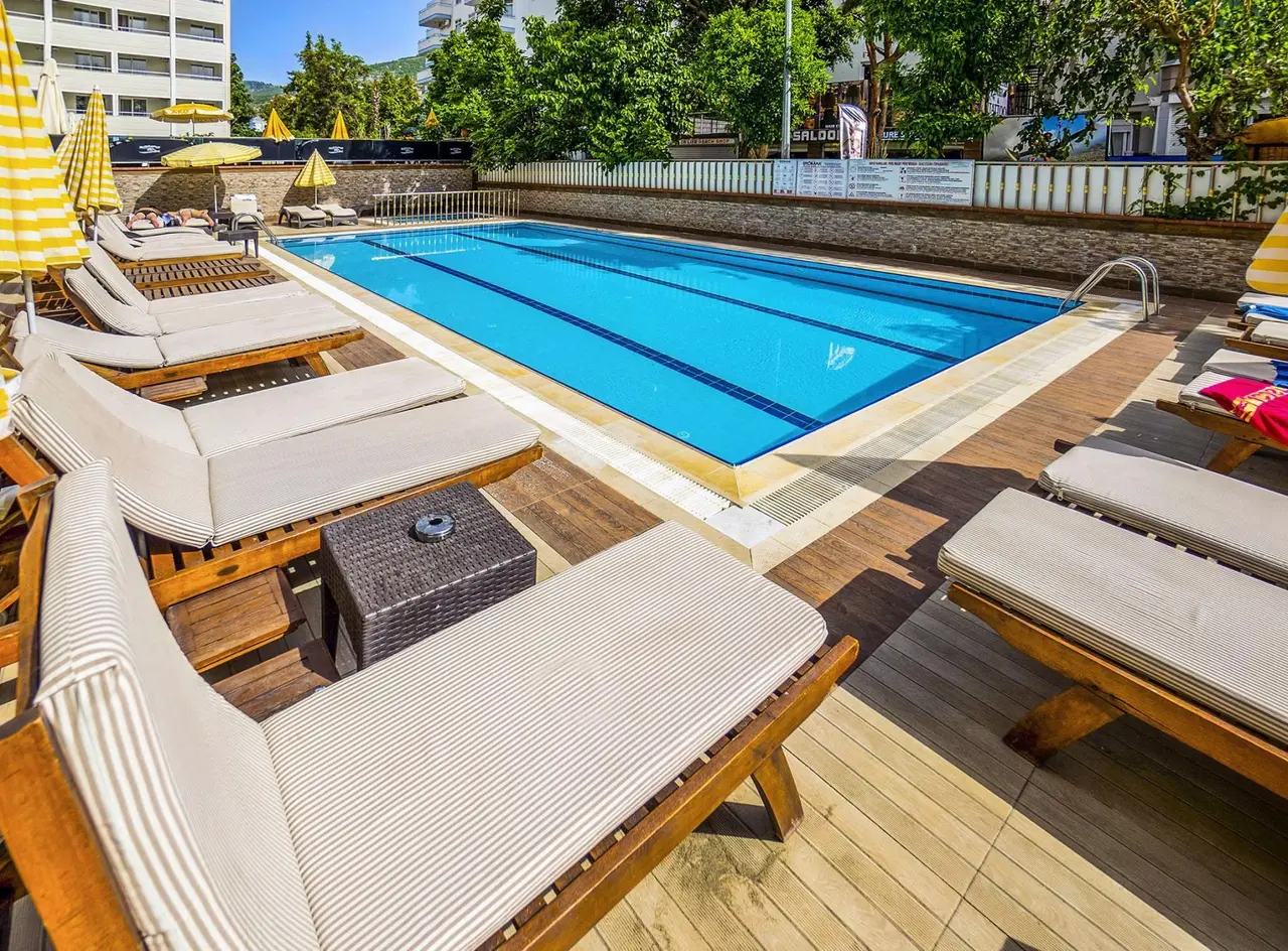 Kleopatra Ada Beach Hotel