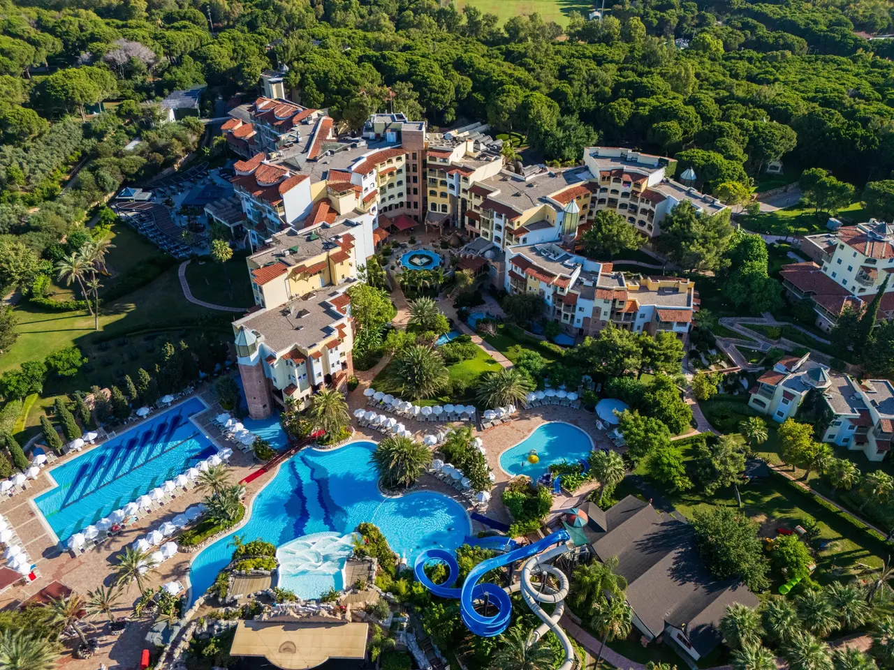 Limak Arcadia Resort Hotel
