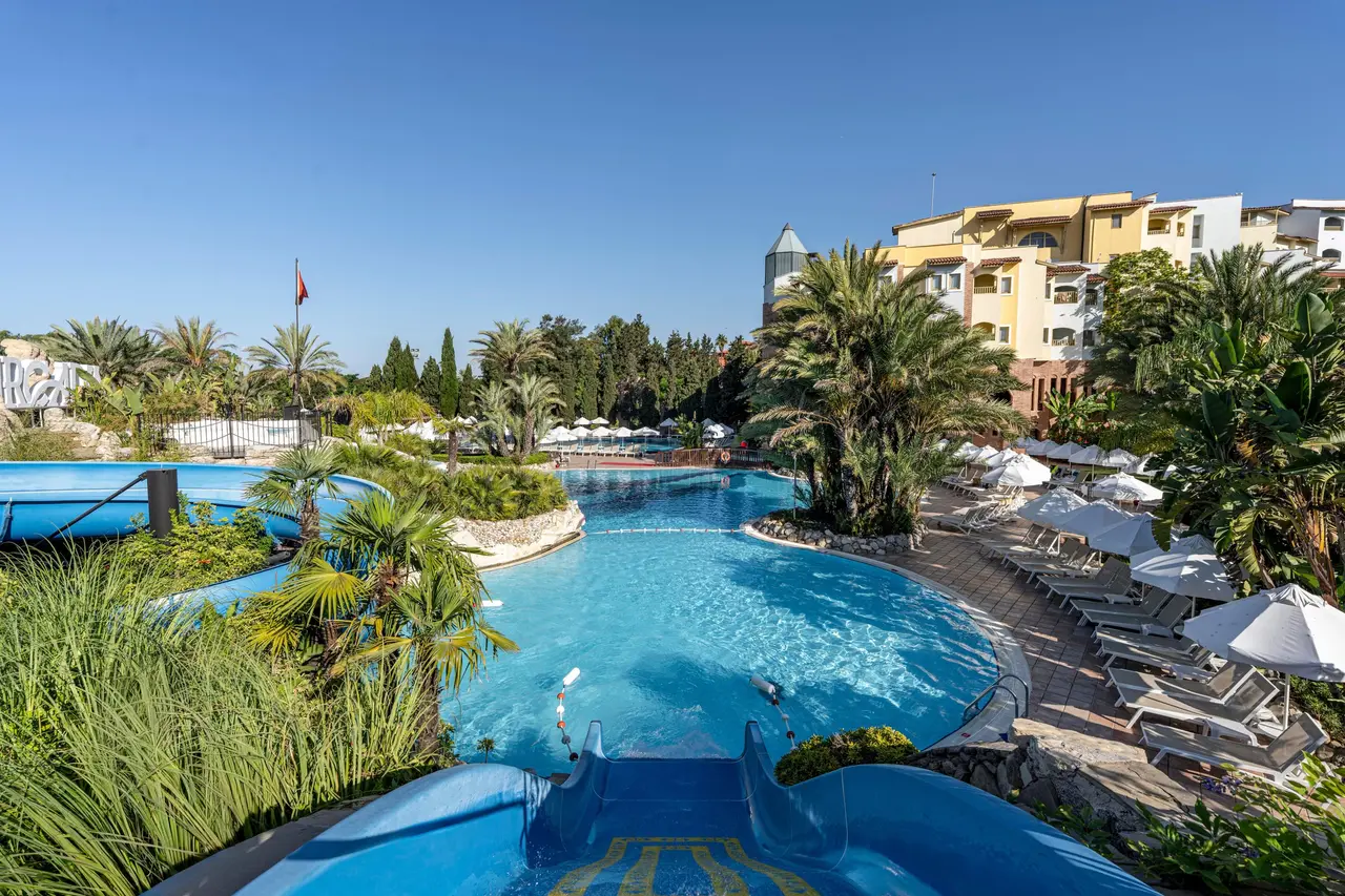 Limak Arcadia Resort Hotel