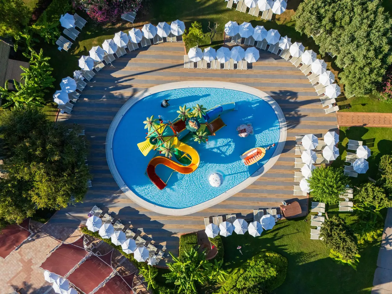 Limak Arcadia Resort Hotel