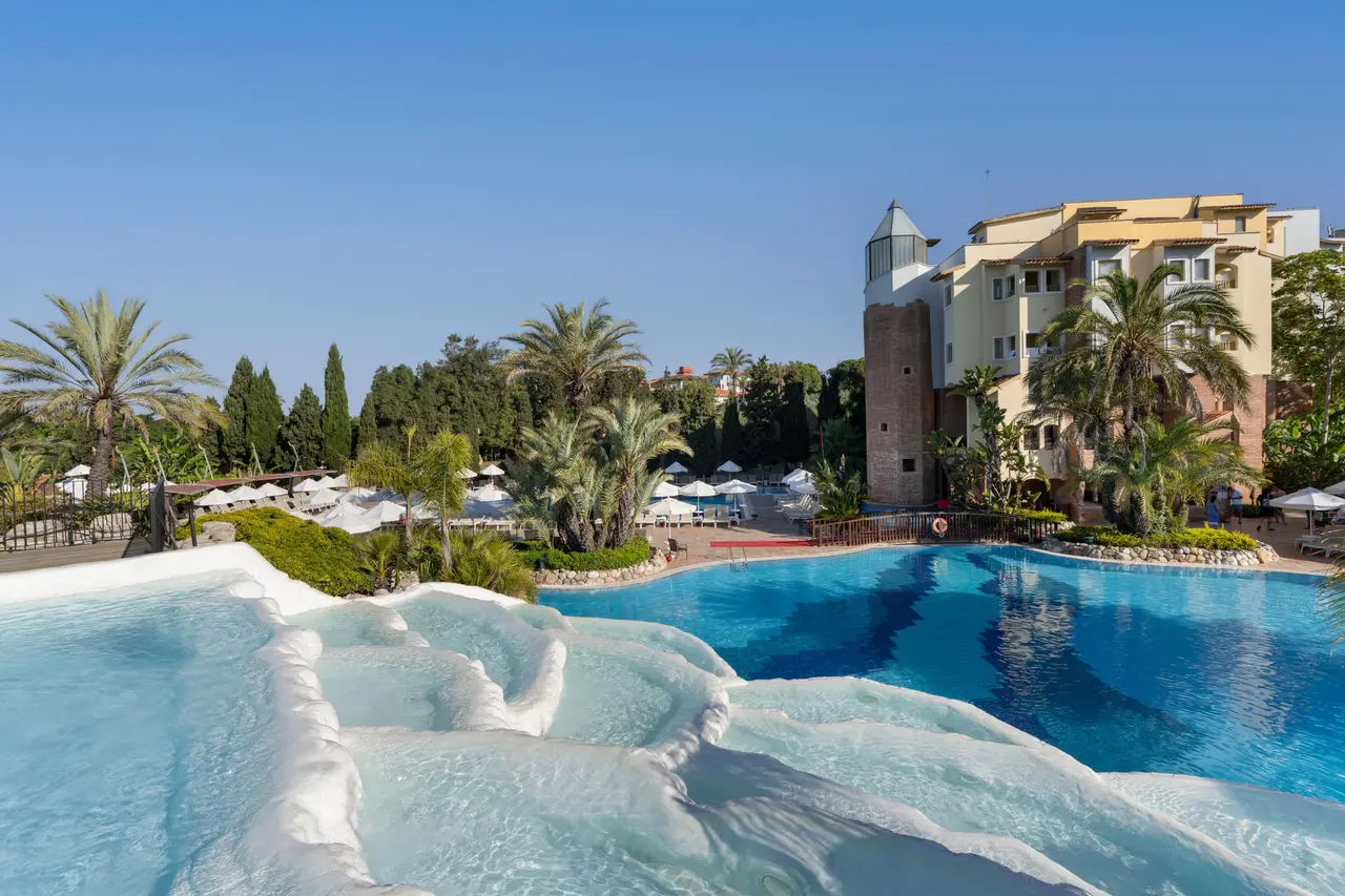 Limak Arcadia Resort Hotel
