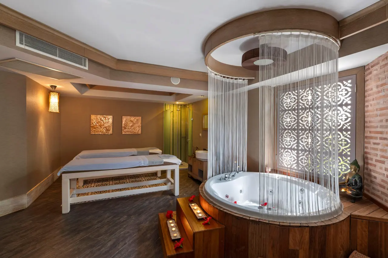 Limak Arcadia Resort Hotel