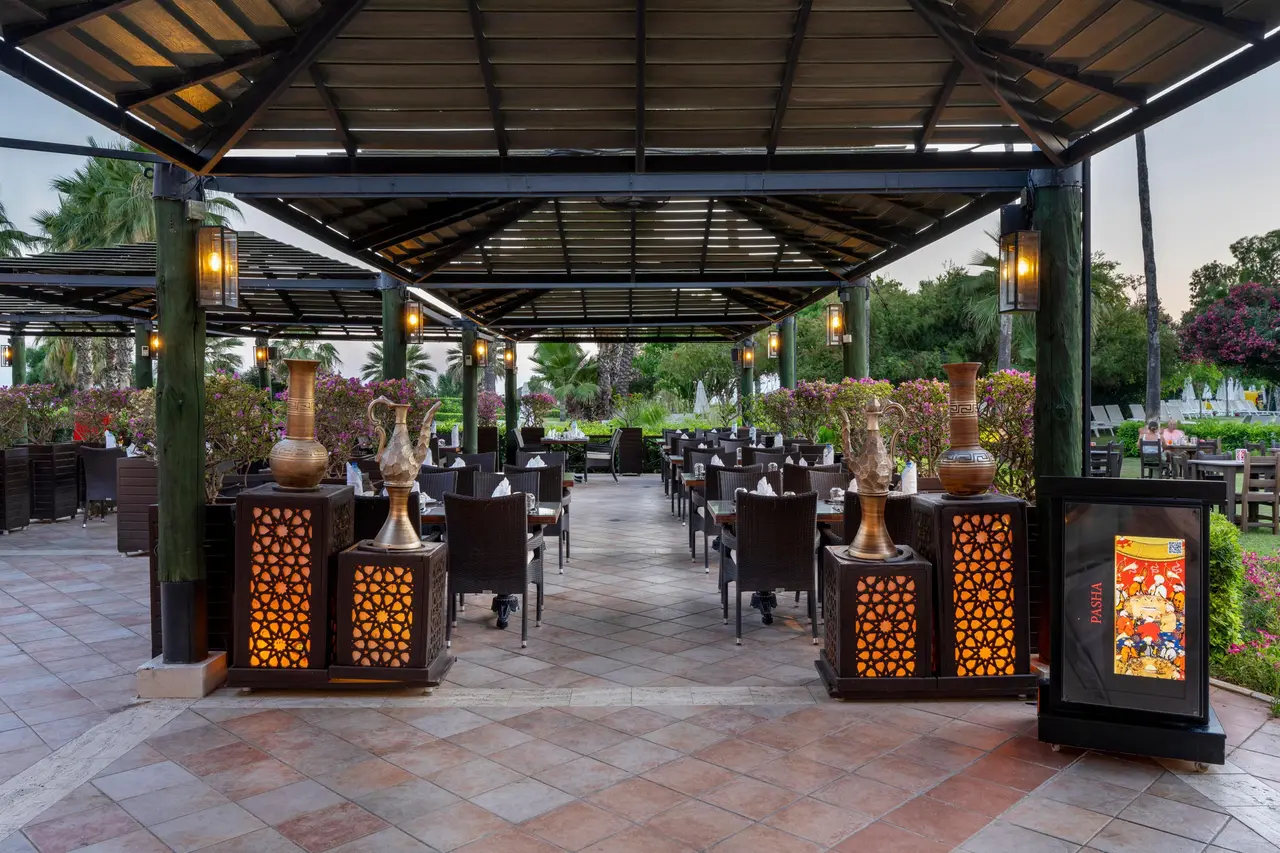 Limak Arcadia Resort Hotel