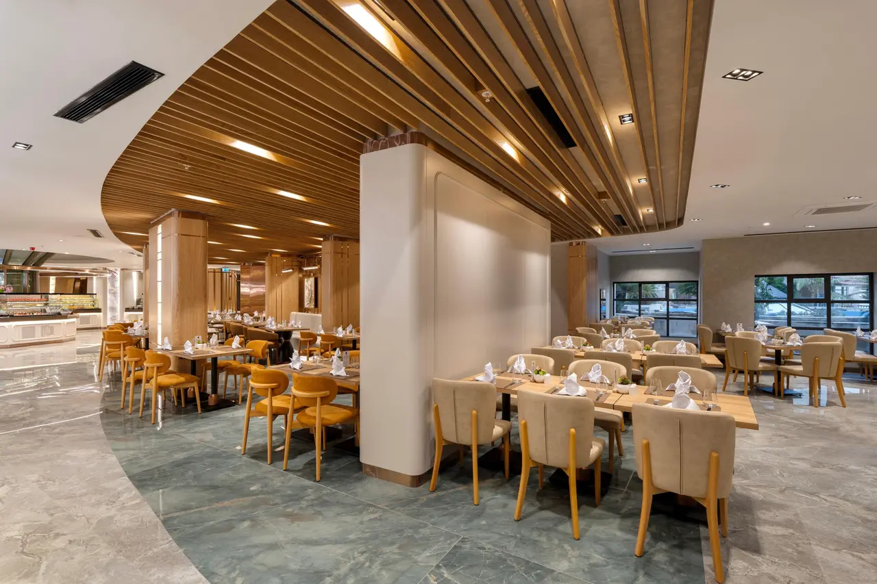 Limak Arcadia Resort Hotel