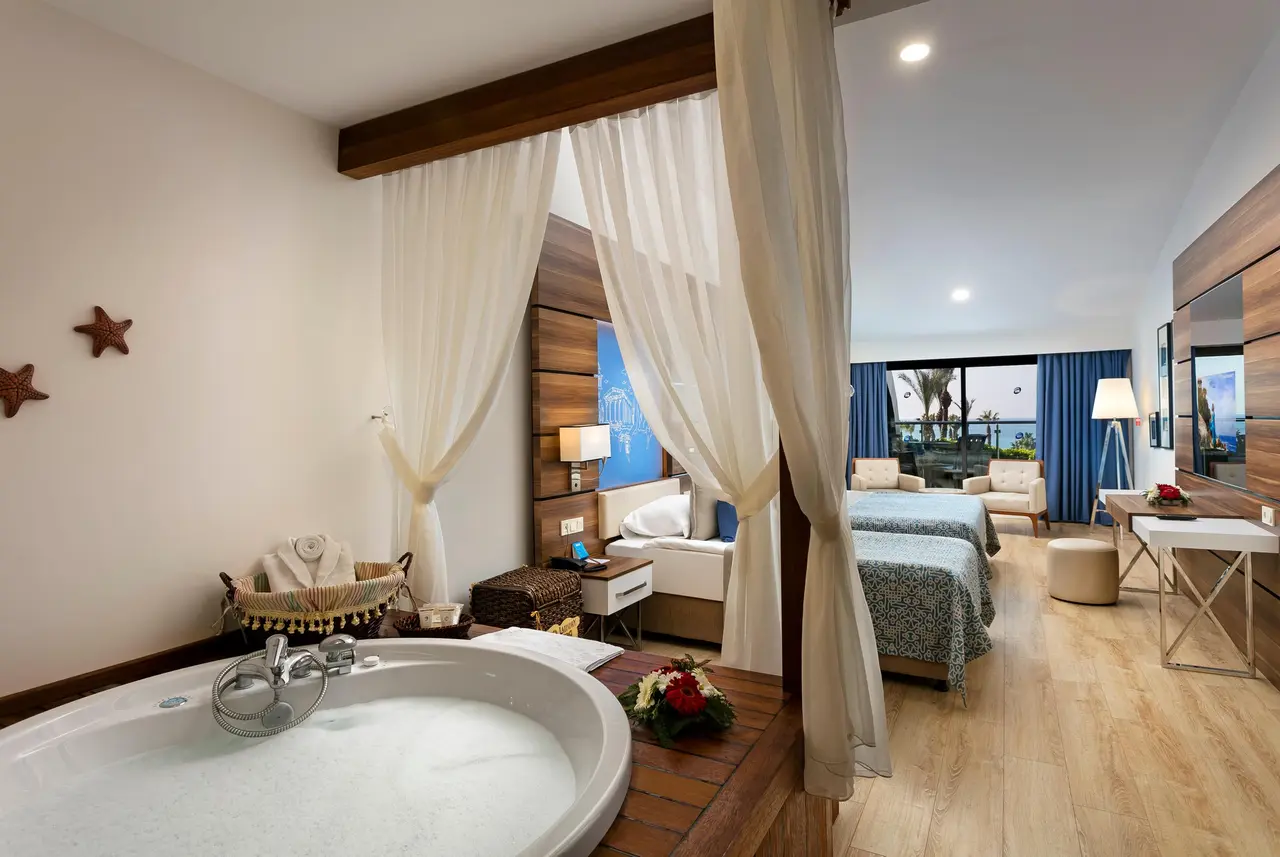 Limak Atlantis De Luxe Hotel & Resort
