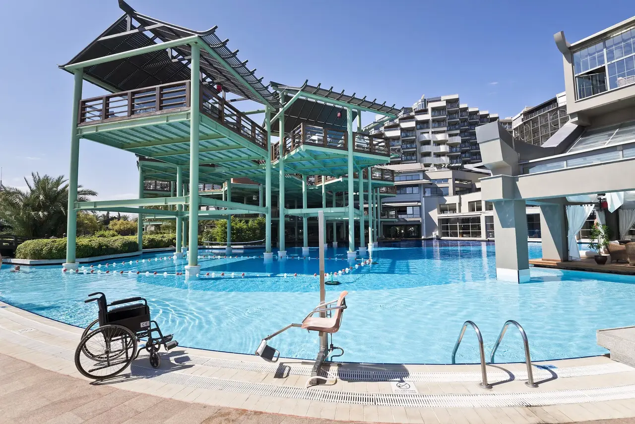 Limak Lara Deluxe Hotel & Resort
